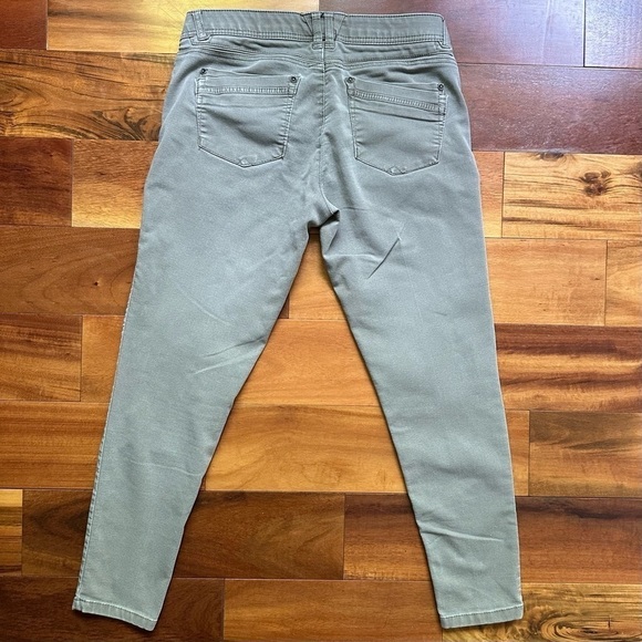 Democracy Ab Technology Pants - Picture 5 of 9